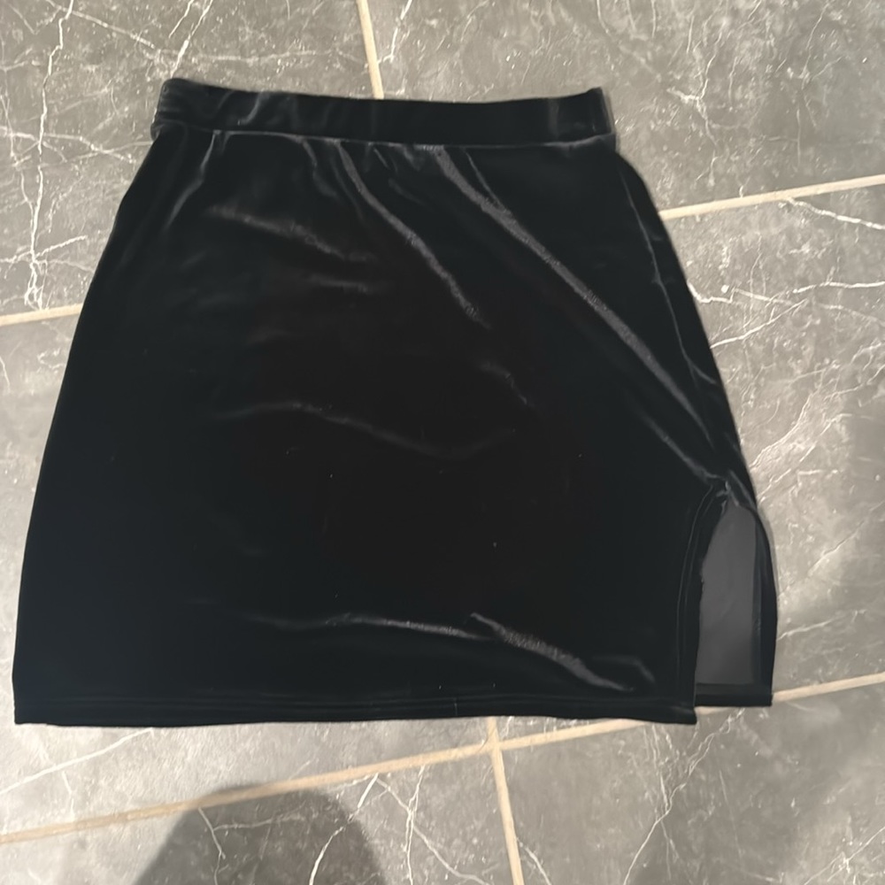 Mini skirt bundle - Picture 2 of 3